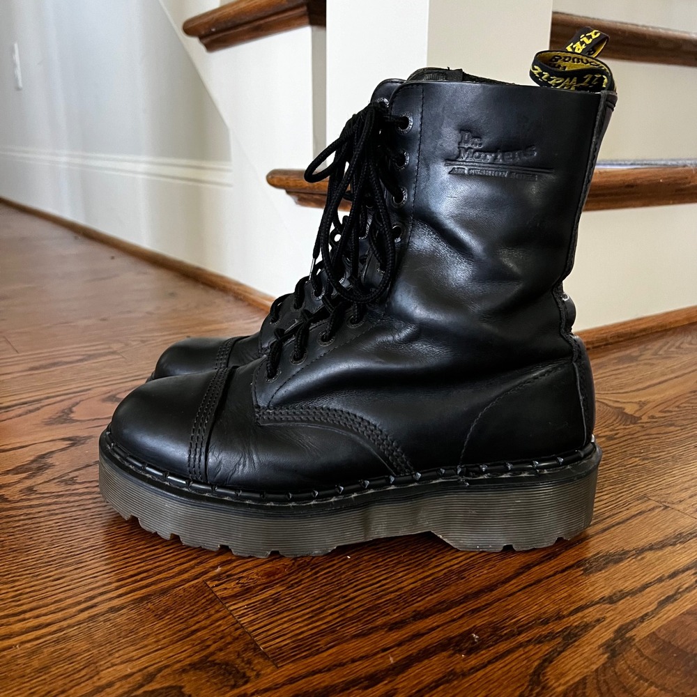Dr. Martens Made in England Vtg Black Leather Original Platform Boots 12 Eye - Picture 8 of 16